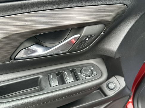 Certified 2023 GMC Terrain SLE w/ Driver Convenience Package image 13