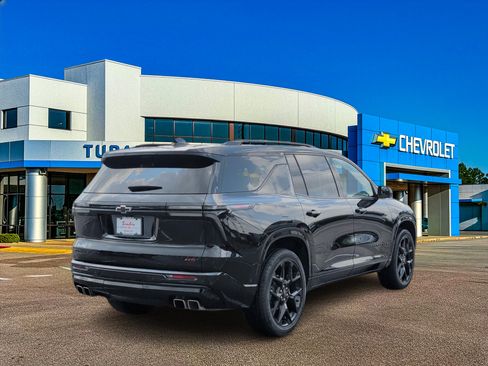Used 2024 Chevrolet Traverse RS w/ LPO, Floor Liner Package AWD/4WD image 6