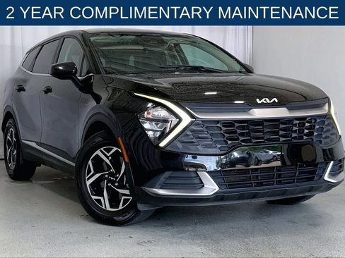 Used 2023 Kia Sportage LX FWD image 1