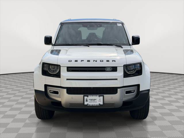 Used 2023 Land Rover Defender 110 S AWD/4WD image 2