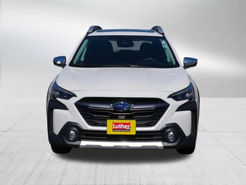 Certified 2025 Subaru Outback Touring XT AWD/4WD image 2