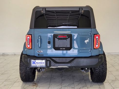 Used 2022 Ford Bronco Outer Banks AWD/4WD image 6