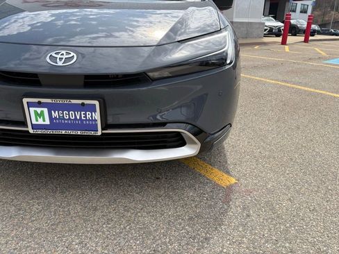 New 2026 Toyota Prius Plug-In Hybrid image 9