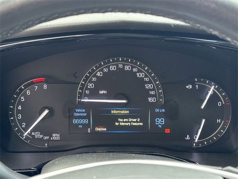 Used 2018 Cadillac XT5 Luxury image 15