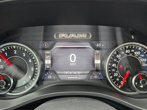 Used 2019 RAM 1500 Laramie image 10