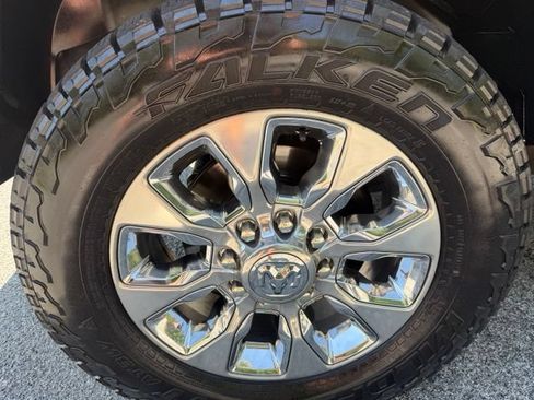Used 2019 RAM 2500 Limited AWD/4WD image 9