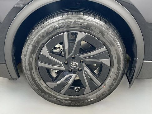 New 2026 Toyota C-HR AWD/4WD image 28
