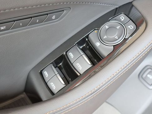 Used 2026 Cadillac CT5 V RWD image 10