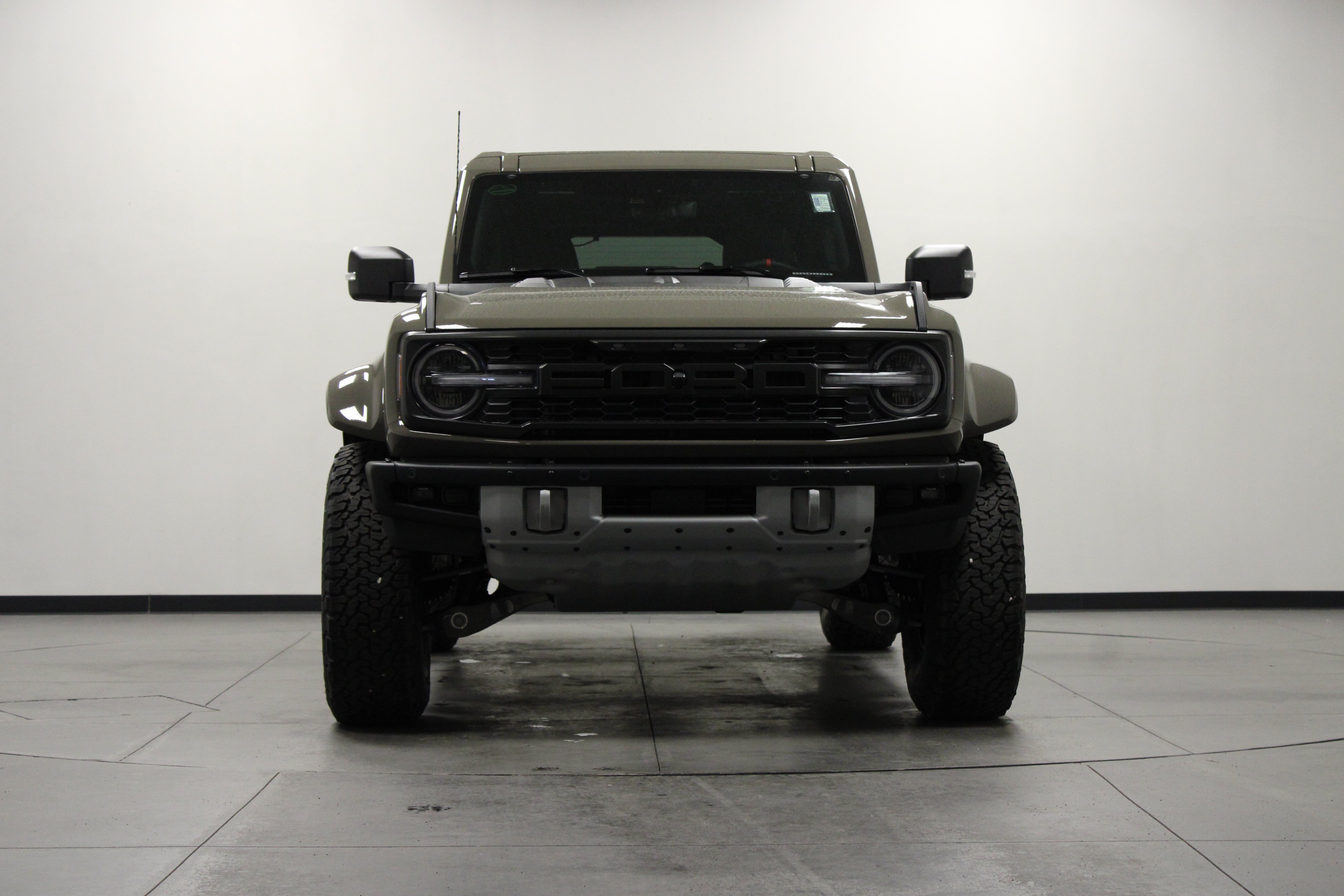 New 2026 Ford Bronco Raptor AWD/4WD image 9