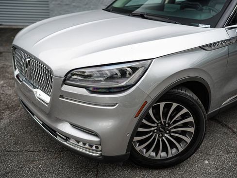 Used 2020 Lincoln Aviator Reserve w/ Equipment Group 201A RWD image 2