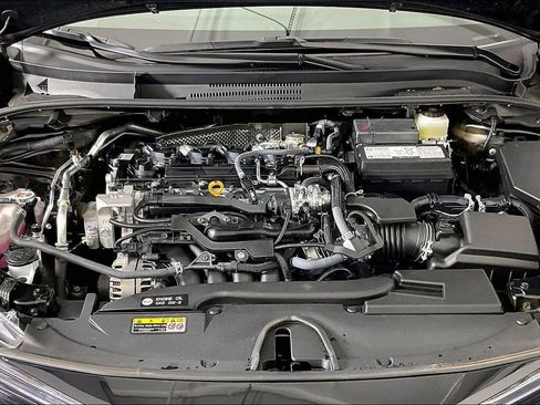 Used 2025 Toyota Corolla LE image 13