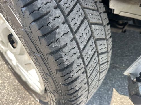 Used 2023 Ford Transit 250 Low Roof w/ Exterior Upgrade Package image 28