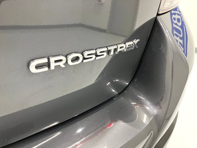 Used 2022 Subaru Crosstrek 2.0i AWD/4WD image 17