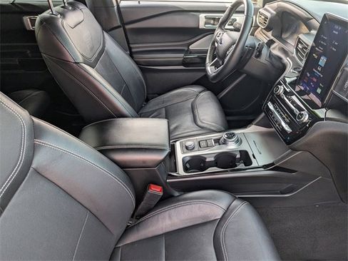 Used 2022 Ford Explorer ST w/ Equipment Group 401A image 13