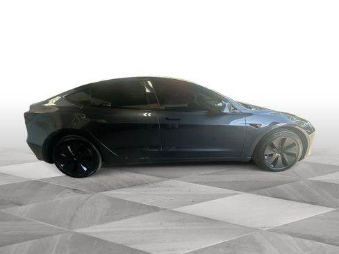 Used 2025 Tesla Model 3 Long Range RWD image 9
