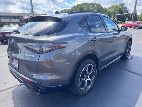 Used 2024 Alfa Romeo Stelvio Veloce AWD/4WD image 14