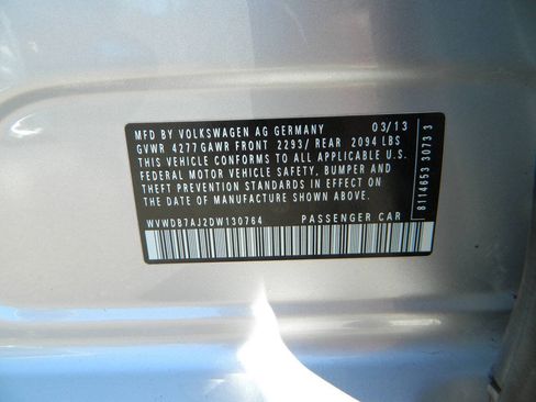 Used 2013 Volkswagen Golf 4-Door FWD image 24