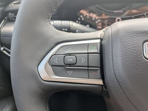 New 2026 Jeep Compass Latitude AWD/4WD image 23