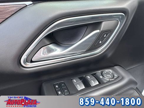 Used 2023 Chevrolet Suburban LT RWD image 50