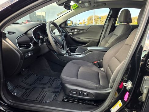 Used 2023 Chevrolet Malibu LT image 20