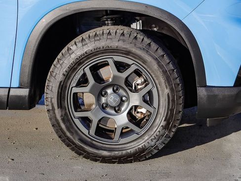 Used 2024 Honda Pilot TrailSport image 11