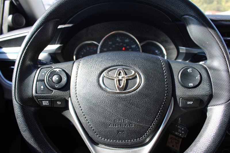 Used 2014 Toyota Corolla LE FWD image 10