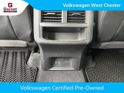 Certified 2023 Volkswagen Atlas Cross Sport SEL R-Line AWD/4WD image 28
