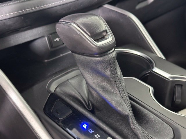 Used 2021 Toyota Highlander XLE AWD/4WD image 19
