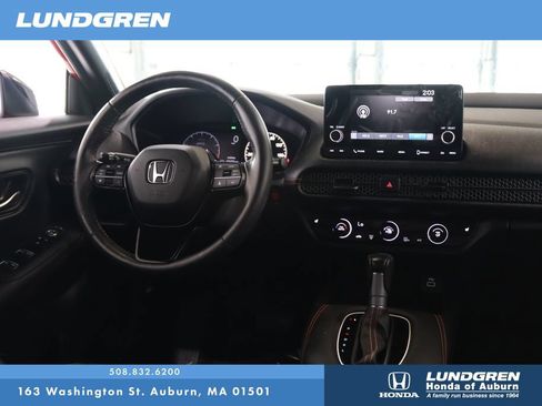 Used 2024 Honda HR-V Sport image 4