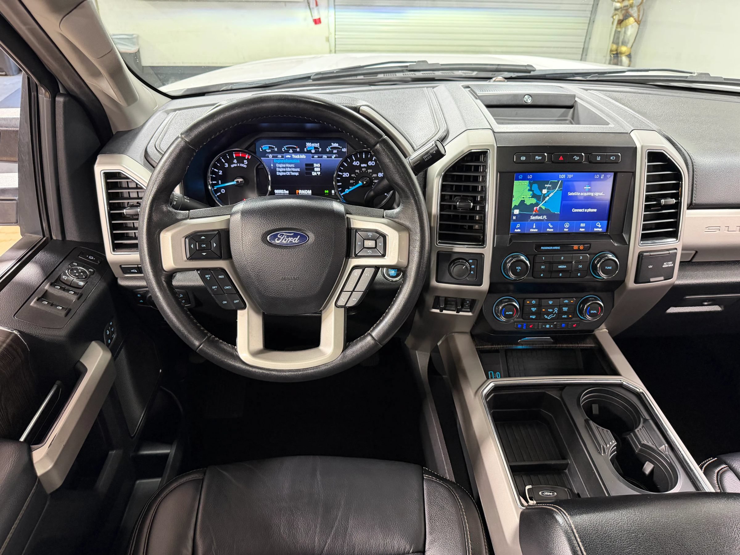 Used 2020 Ford F350 Lariat w/ Lariat Ultimate Package AWD/4WD image 18