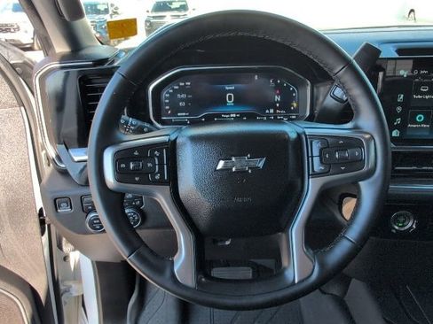 Used 2024 Chevrolet Silverado 1500 RST image 17