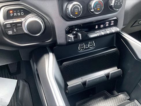 Used 2023 RAM 2500 Big Horn w/ Night Edition AWD/4WD image 36