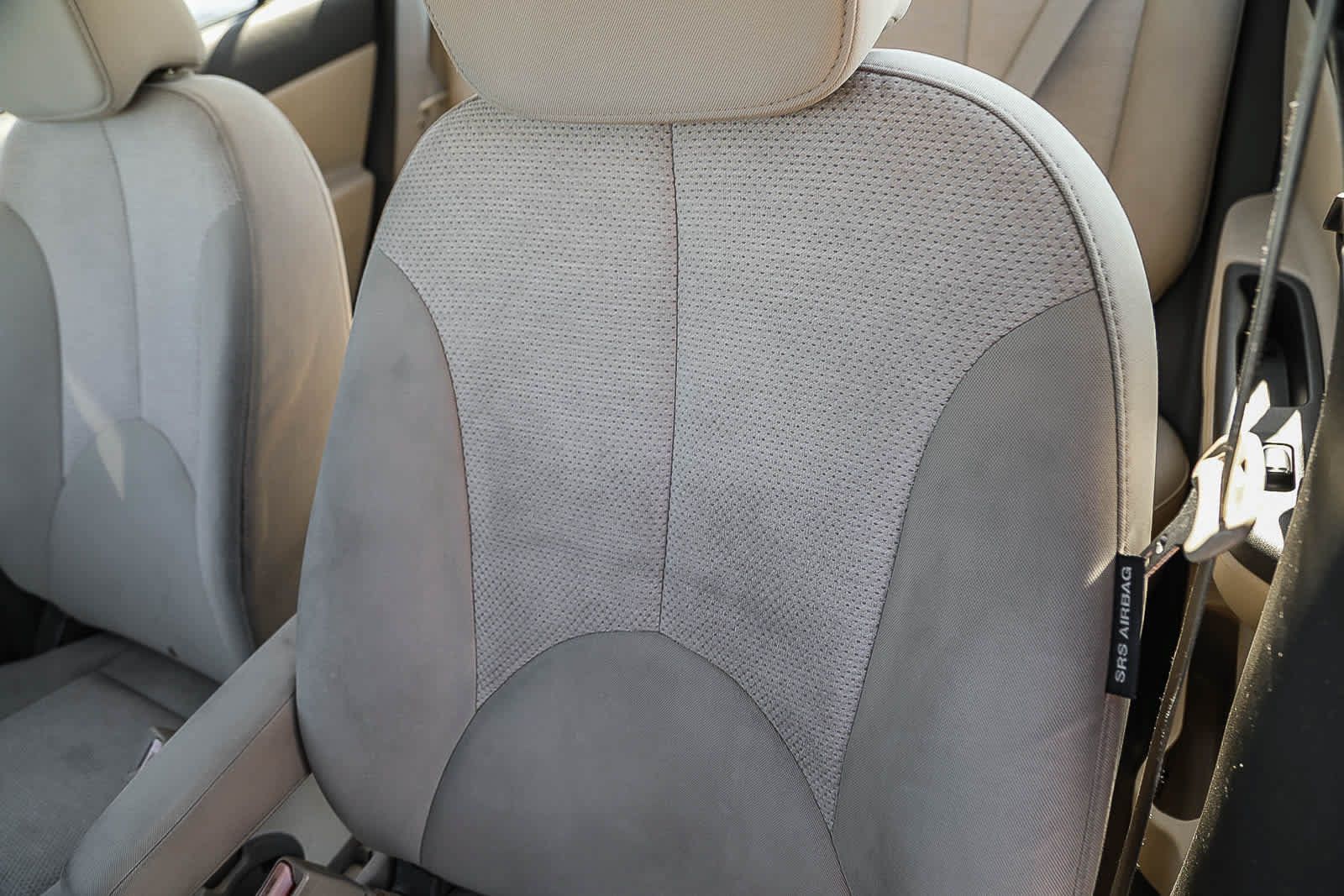 Used 2011 Hyundai Accent GLS w/ Premium Pkg 4 FWD image 23