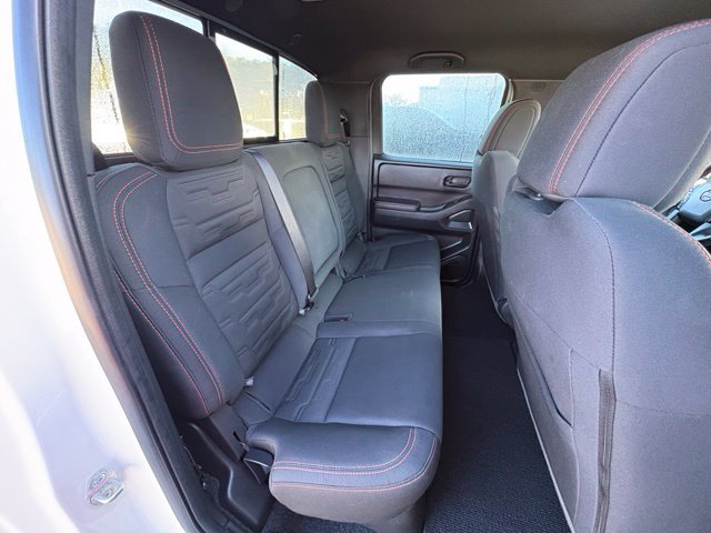 Used 2026 Nissan Frontier PRO-4X AWD/4WD image 30