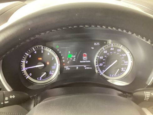 Used 2022 Toyota Highlander XLE AWD/4WD image 20