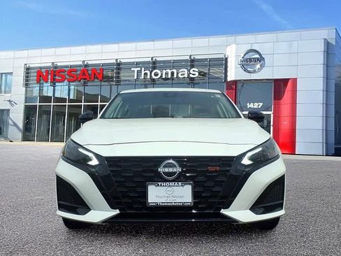 New 2026 Nissan Altima 2.5 SR FWD image 2
