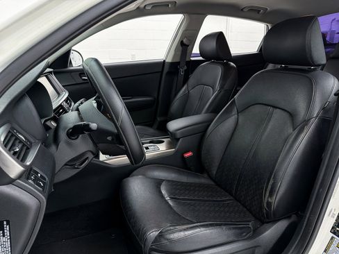 Used 2020 Kia Optima EX image 19