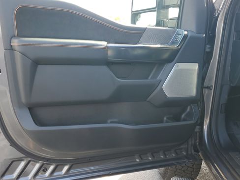 Certified 2023 Ford F250 Platinum image 18