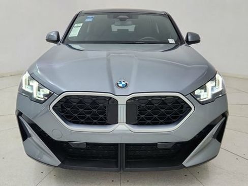 Used 2025 BMW X2 xDrive28i image 13