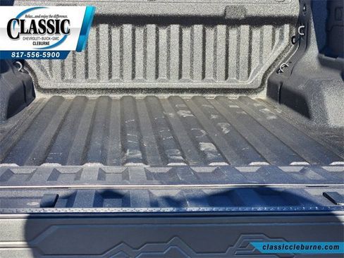 Used 2025 GMC Canyon AT4 w/ Nightfall Edition image 30