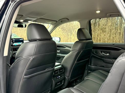 Used 2023 Honda Pilot EX-L image 20