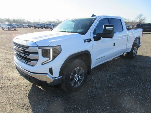 New 2026 GMC Sierra 1500 SLE w/ Max Trailering Package AWD/4WD image 9