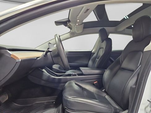 Used 2019 Tesla Model 3 Standard Range Plus RWD image 13