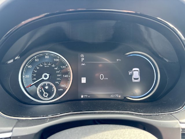 Used 2025 Genesis GV70 2.5T AWD/4WD image 15