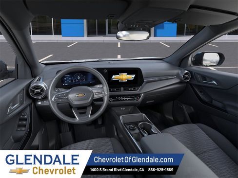 New 2026 Chevrolet Equinox LT w/ LPO, Floor Liner Package image 15