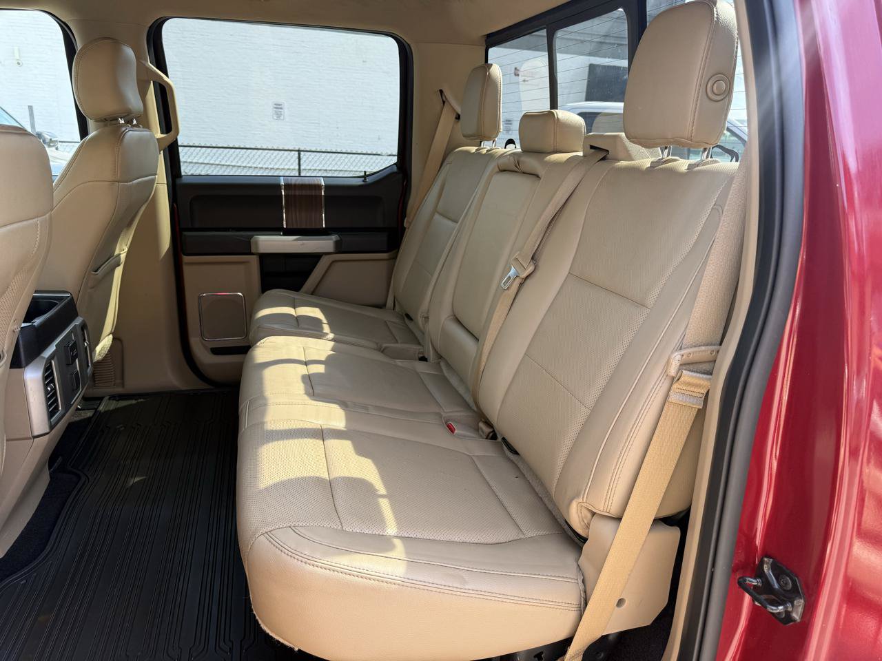 Used 2016 Ford F150 Lariat AWD/4WD image 18