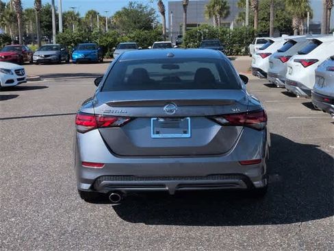 Used 2023 Nissan Sentra SR w/ Trunk Package image 7