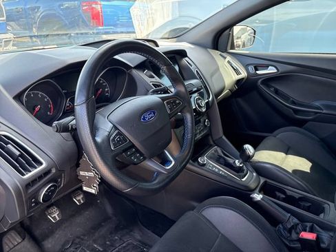 Used 2016 Ford Focus RS AWD/4WD image 8