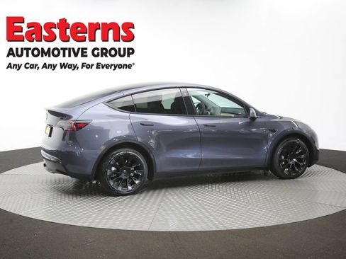 Used 2021 Tesla Model Y Long Range AWD/4WD image 38
