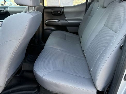 Certified 2021 Toyota Tacoma TRD Sport image 32